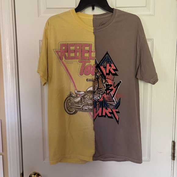 Two-Tone Graphic T-Shirt - Picture 1 of 2